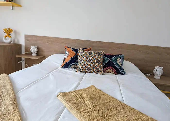 Villa Dafne Sicilia Torrenova (Sicily)